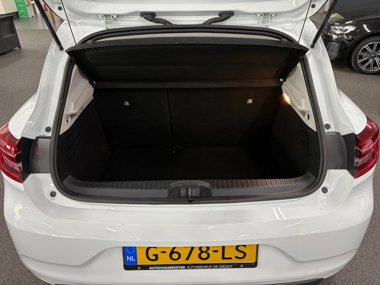 Vehicle Image 39