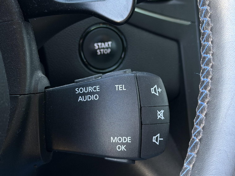 Vehicle Image 28