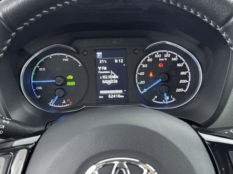 Vehicle Image 16