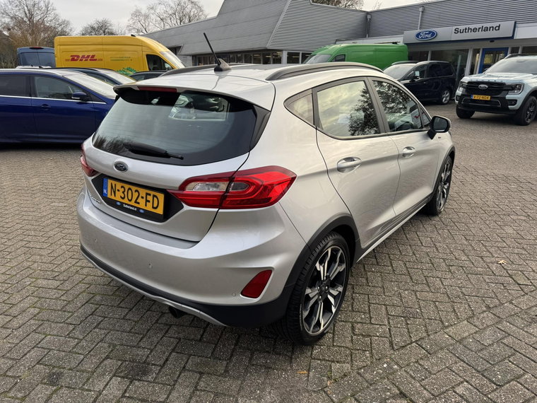 Vehicle Image 7