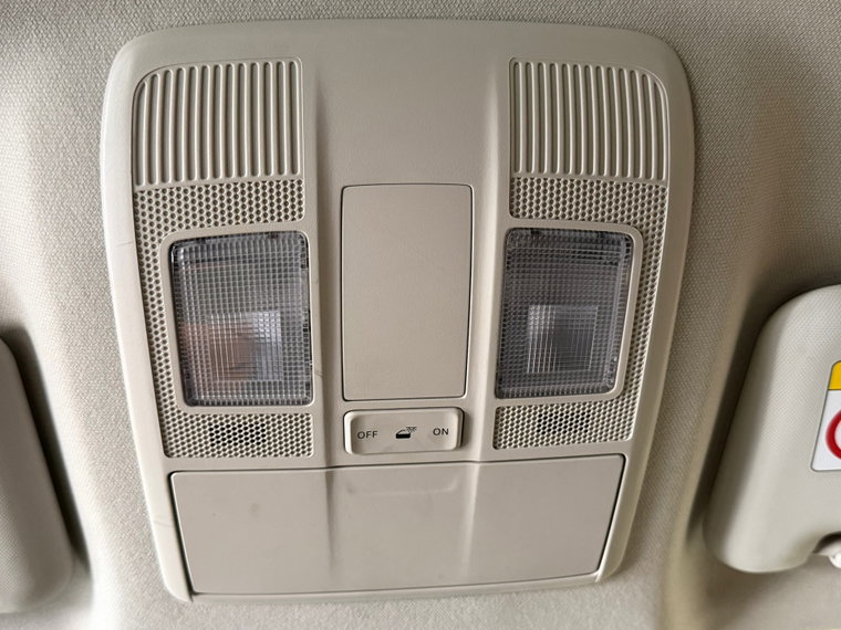 Vehicle Image 33