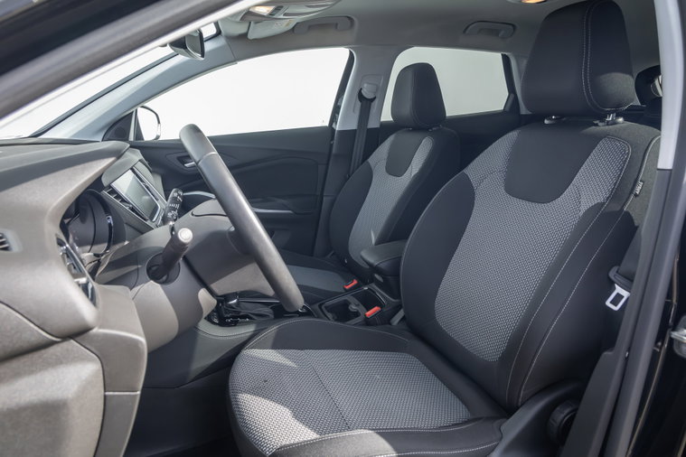 Vehicle Image 9