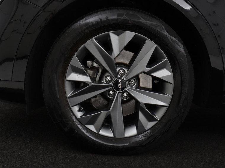 Vehicle Image 40