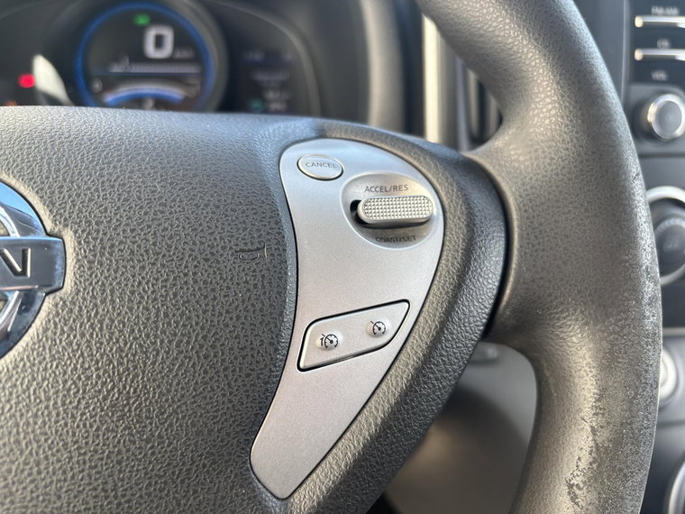 Vehicle Image 23