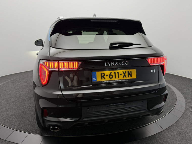 Vehicle Image 30