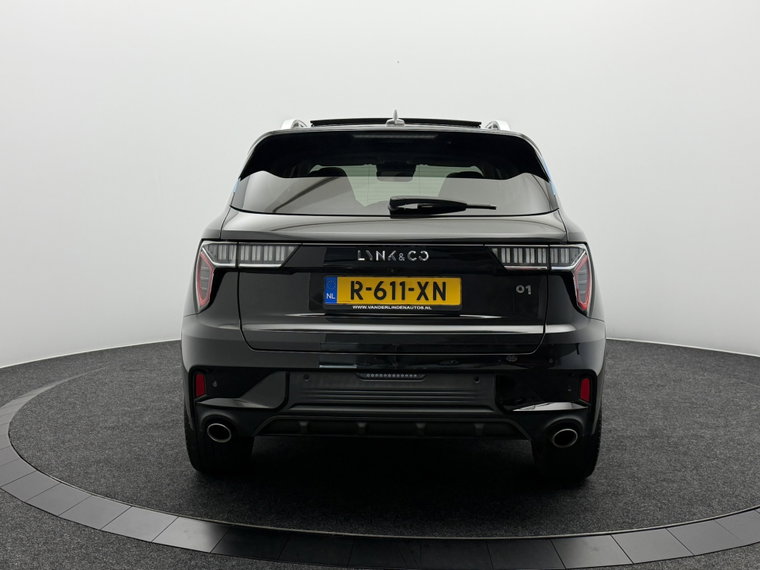 Vehicle Image 32