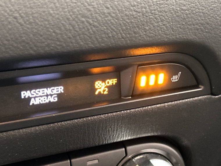 Vehicle Image 33