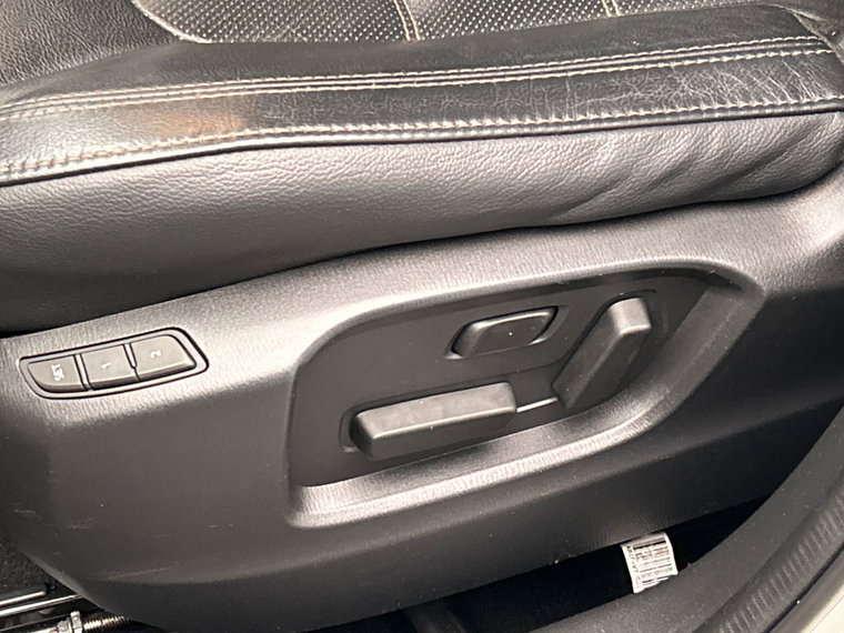 Vehicle Image 39