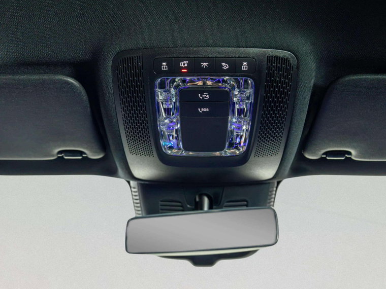 Vehicle Image 23