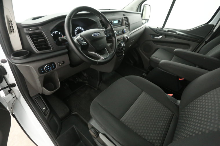 Vehicle Image 22