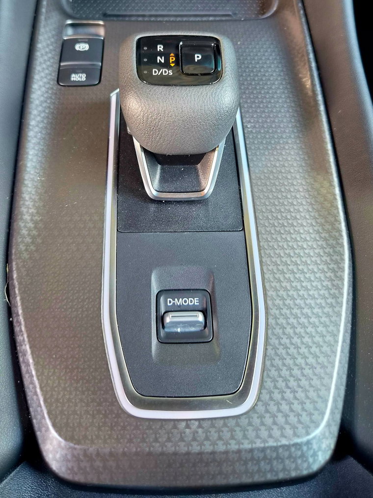 Vehicle Image 33