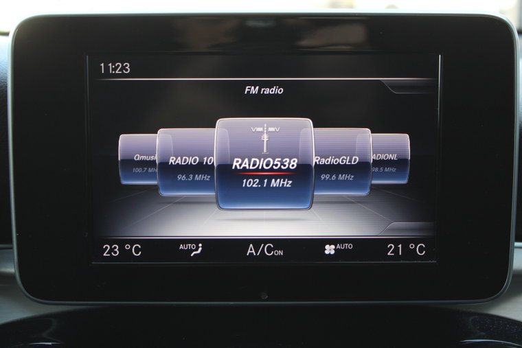 Vehicle Image 19