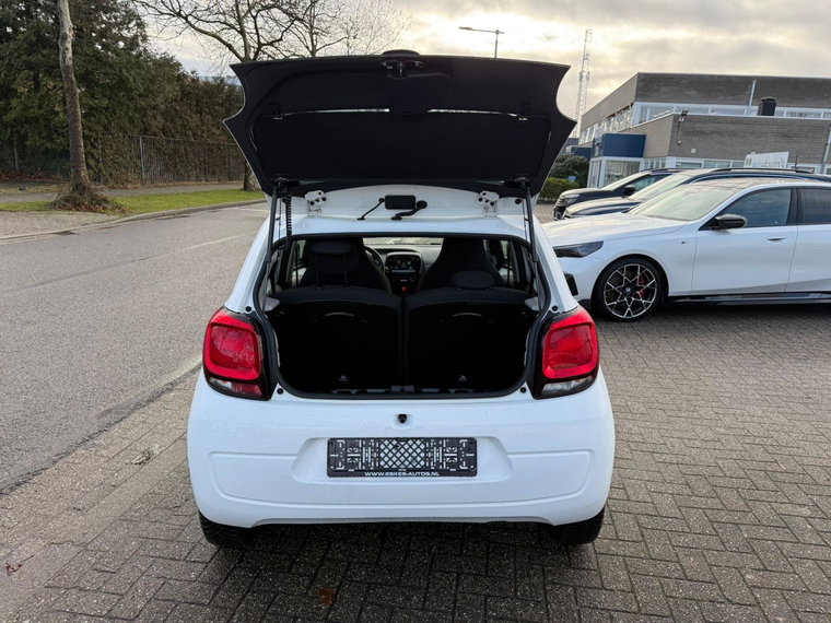 Vehicle Image 22