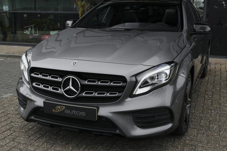Vehicle Image 23