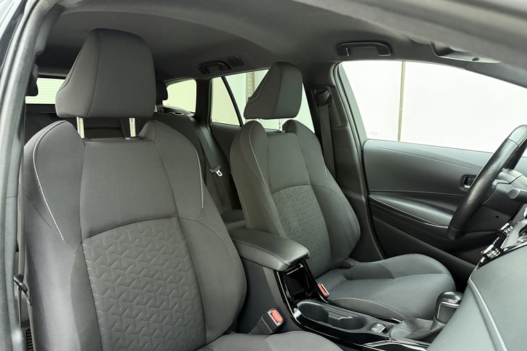 Vehicle Image 13
