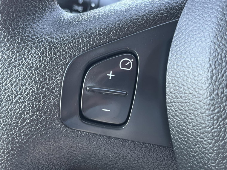 Vehicle Image 33