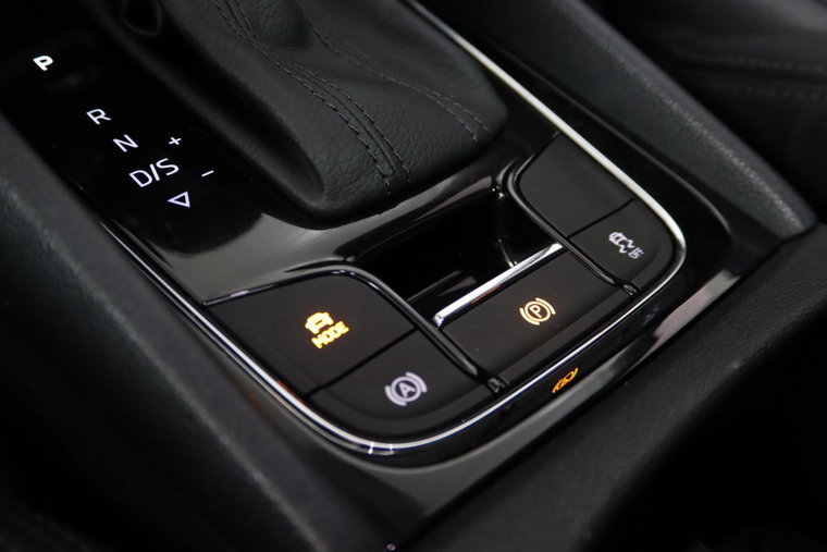 Vehicle Image 50