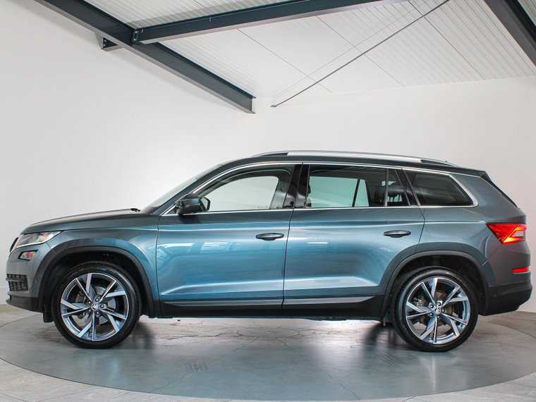 Vehicle Image 7