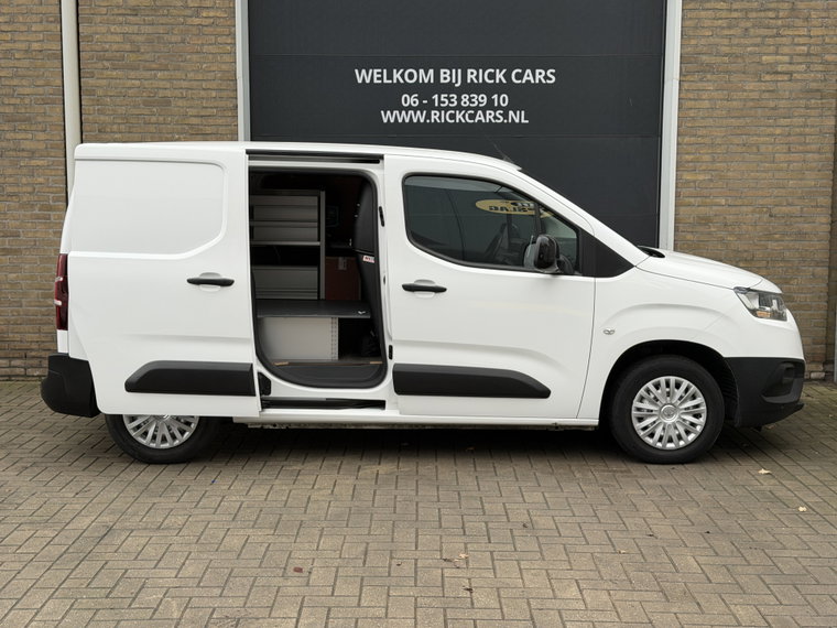 Vehicle Image 19