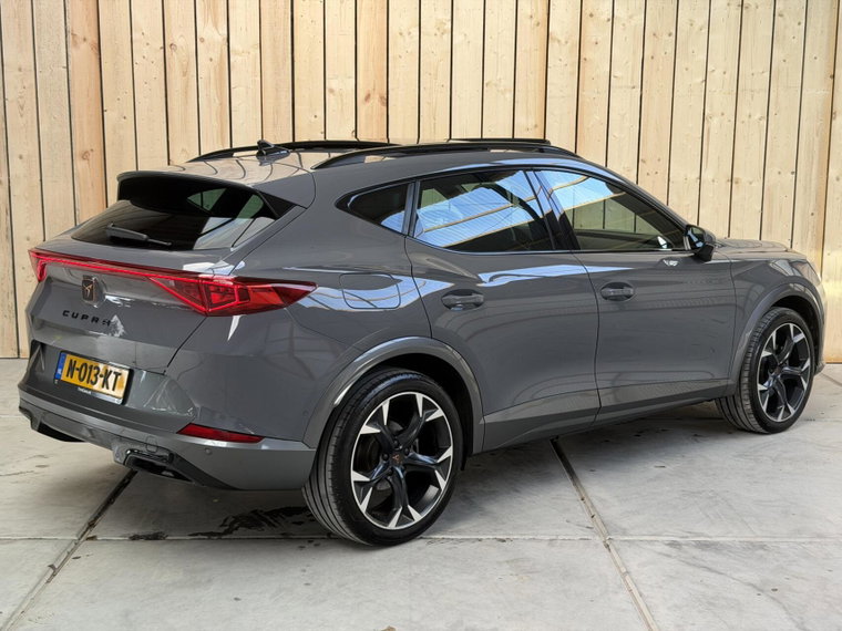 Vehicle Image 48