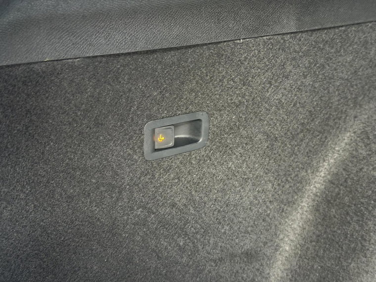 Vehicle Image 53