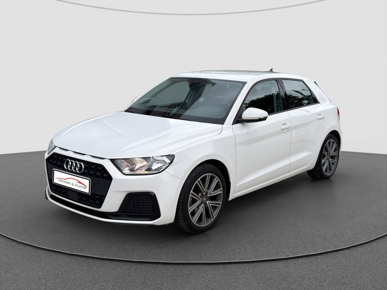 Vehicle Image 6