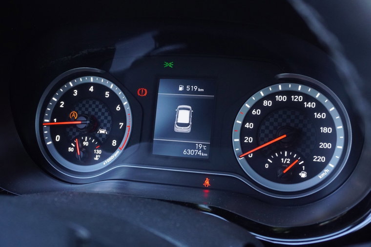 Vehicle Image 12
