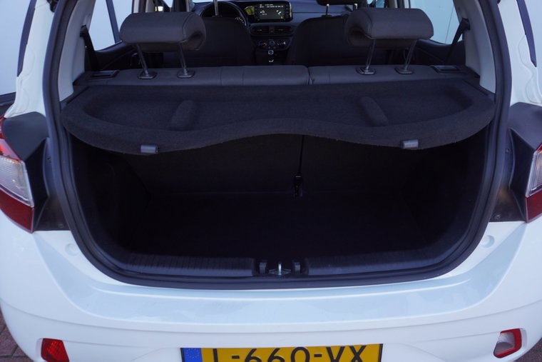 Vehicle Image 20
