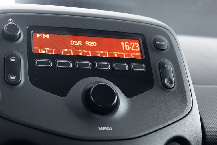 Vehicle Image 12