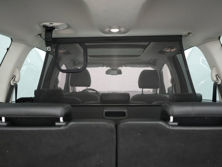 Vehicle Image 28