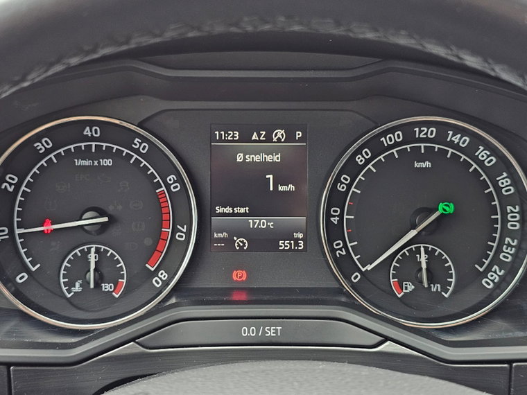 Vehicle Image 37