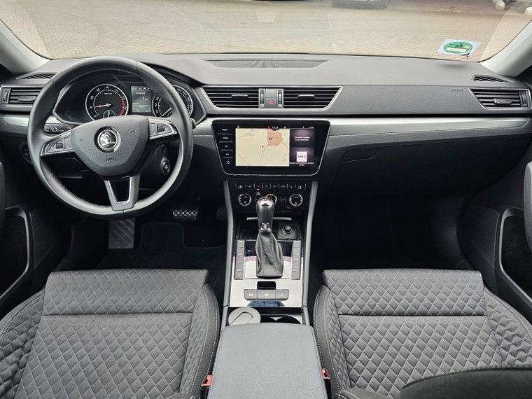 Vehicle Image 38