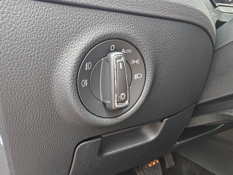Vehicle Image 48