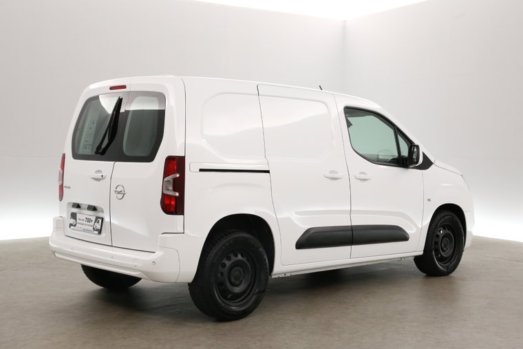 Vehicle Image 28