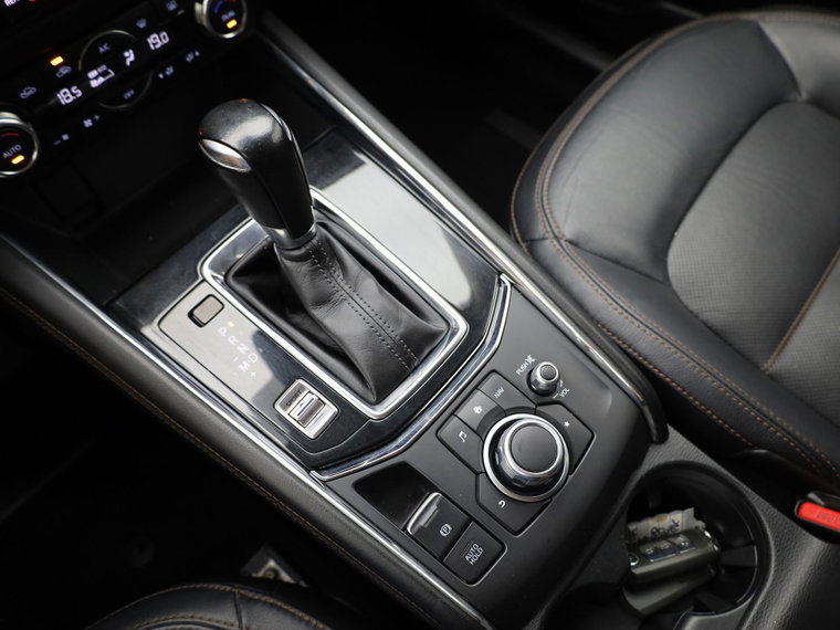 Vehicle Image 37