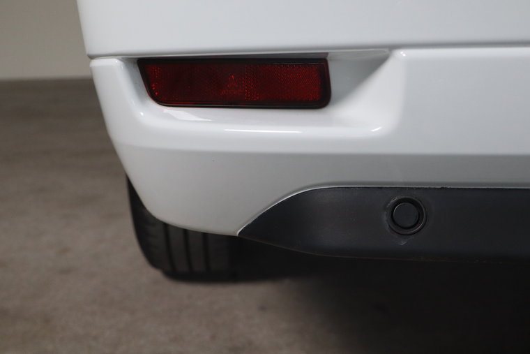 Vehicle Image 27