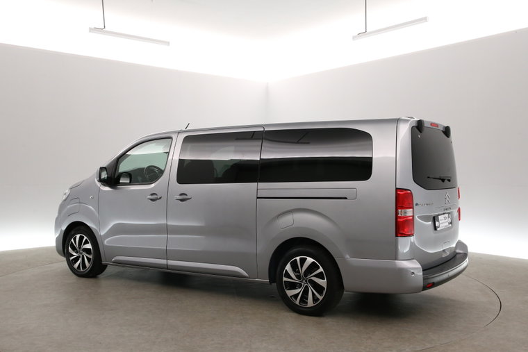 Vehicle Image 38