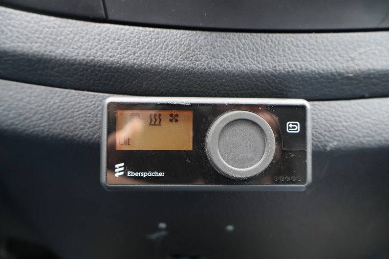 Vehicle Image 28