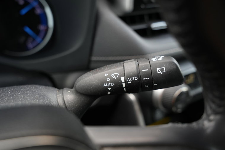 Vehicle Image 24