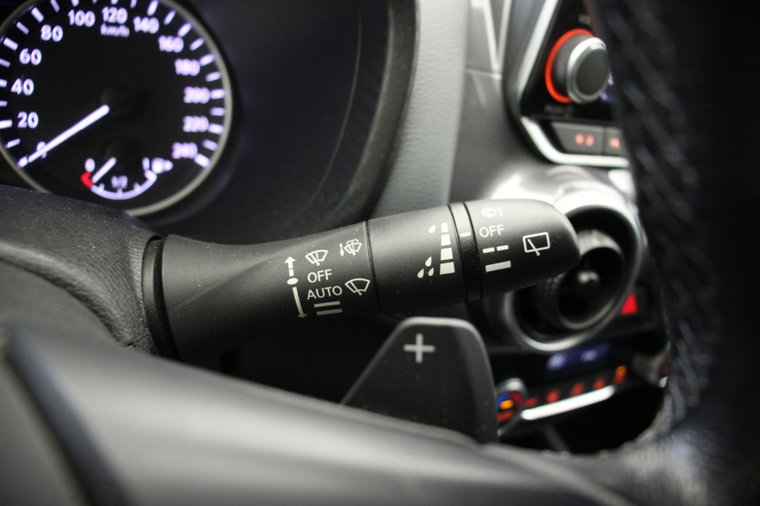 Vehicle Image 24