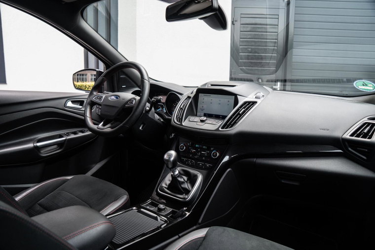 Vehicle Image 10
