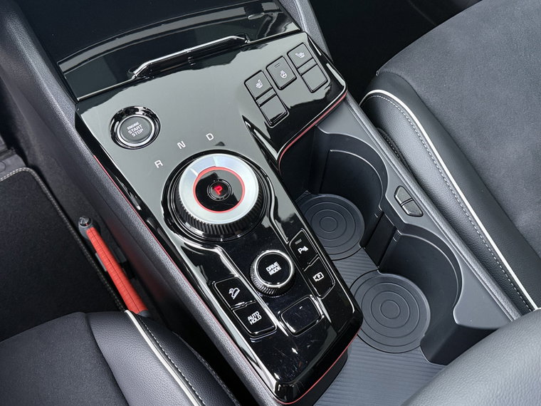 Vehicle Image 31