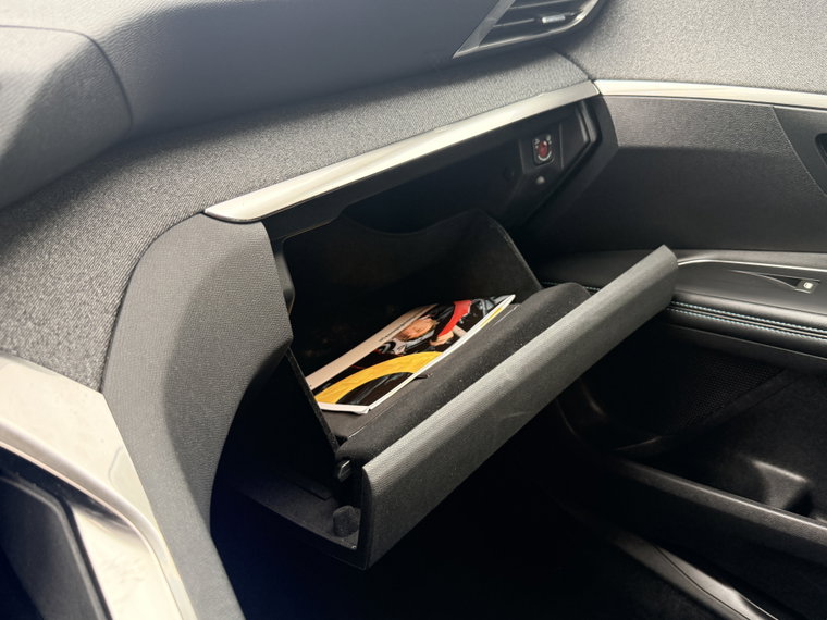 Vehicle Image 33