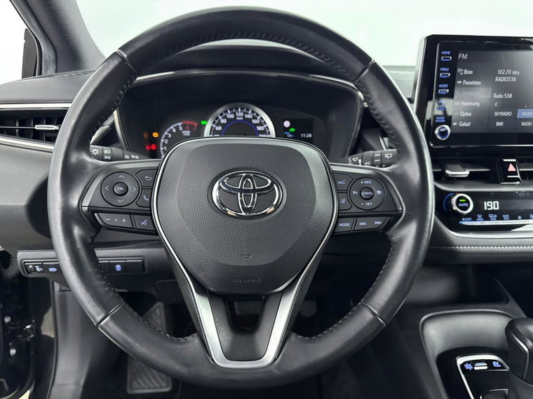 Vehicle Image 11