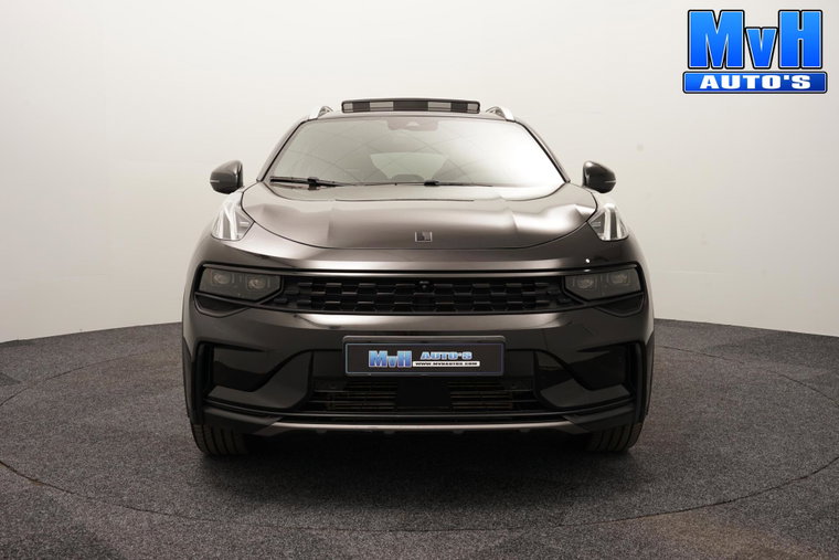 Vehicle Image 24
