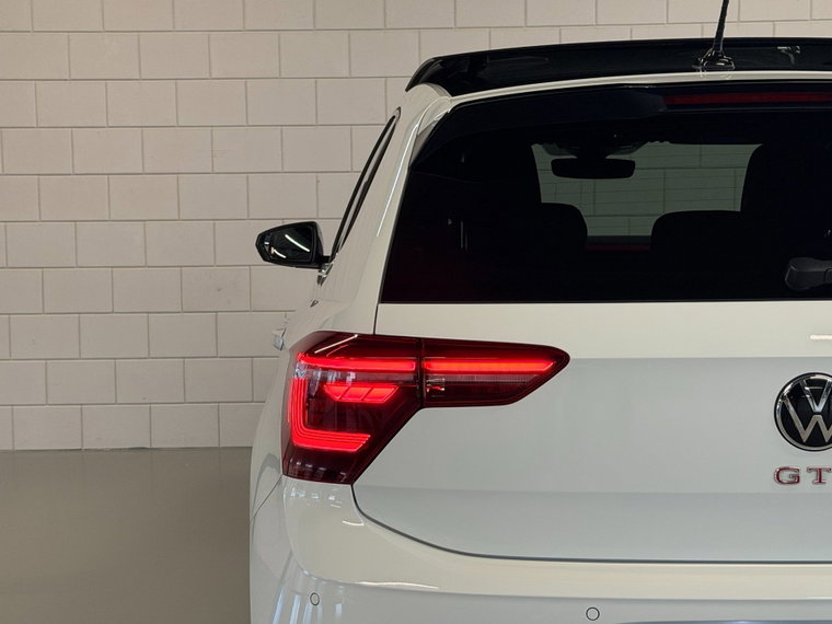 Vehicle Image 39