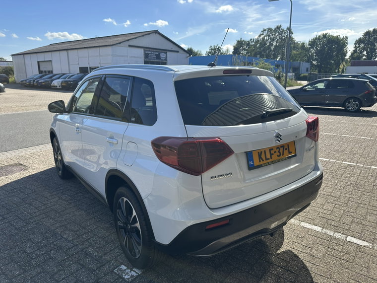 Vehicle Image 13