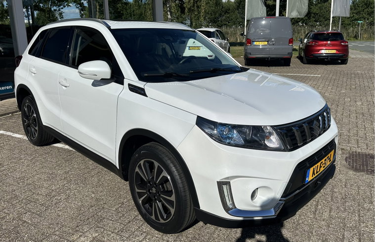 Vehicle Image 7