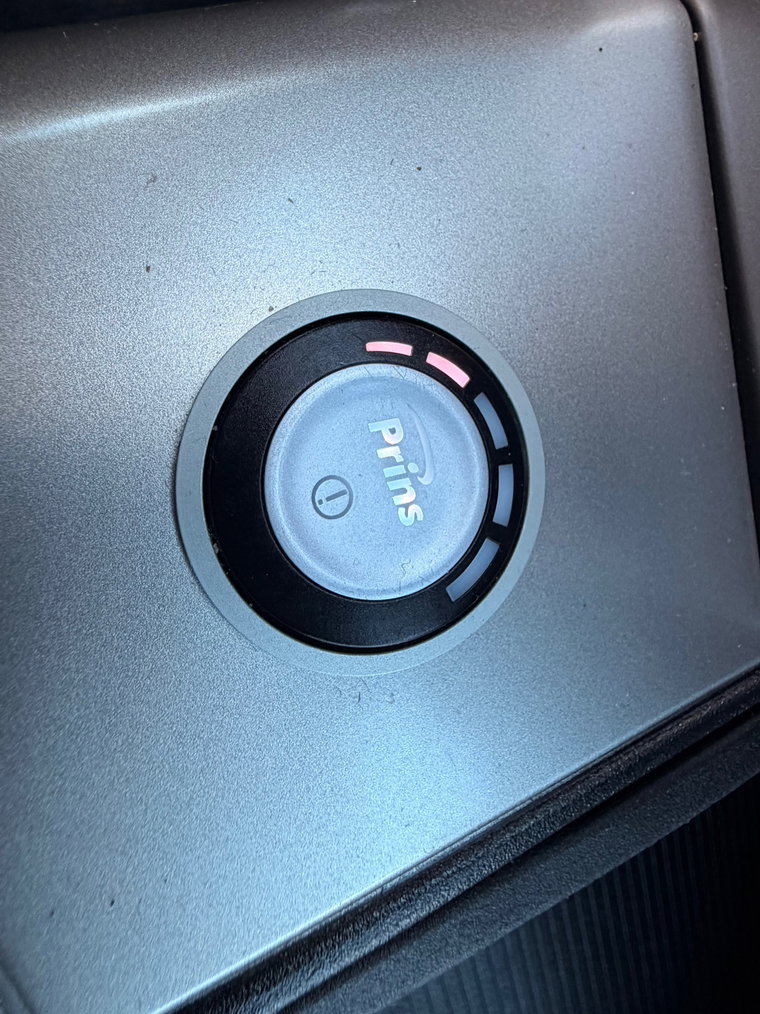 Vehicle Image 27