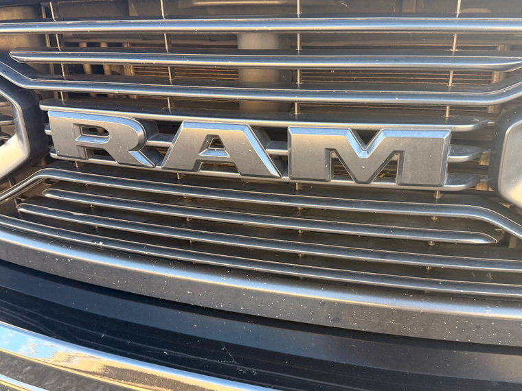 Vehicle Image 45